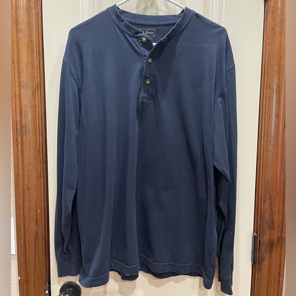 Men’s LL Bean L Long Sleeve T-shirt